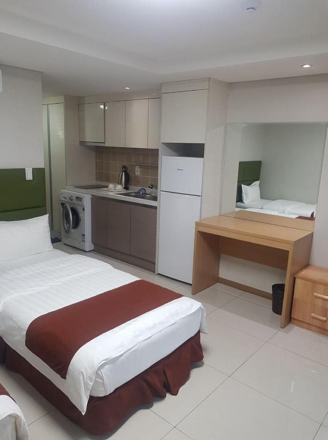 J Hotel Oulan-Bator Extérieur photo