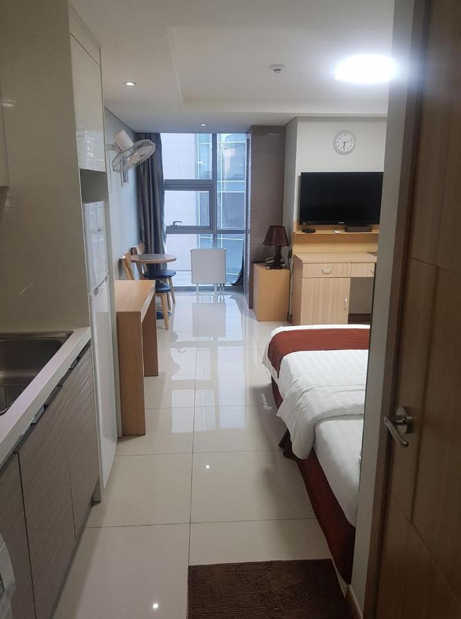 J Hotel Oulan-Bator Extérieur photo