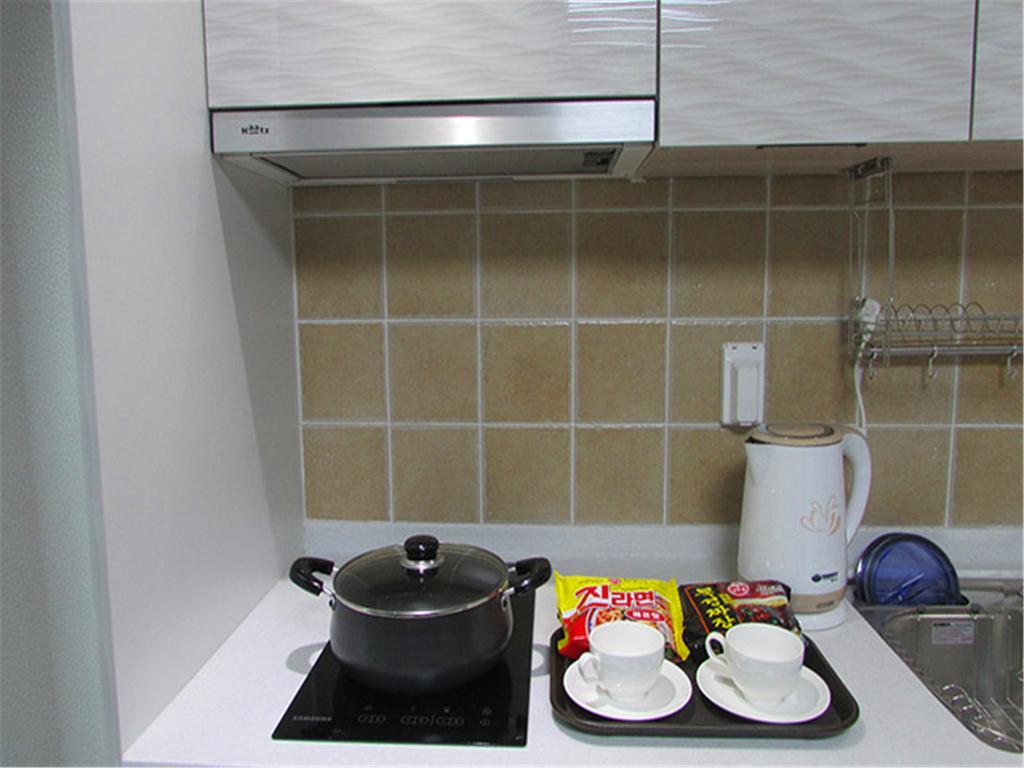 J Hotel Oulan-Bator Extérieur photo